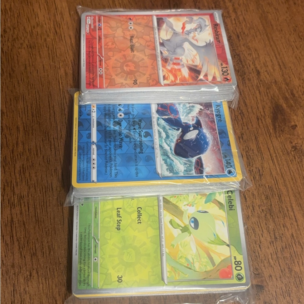 75 Reverse Holo Pokémon Cards